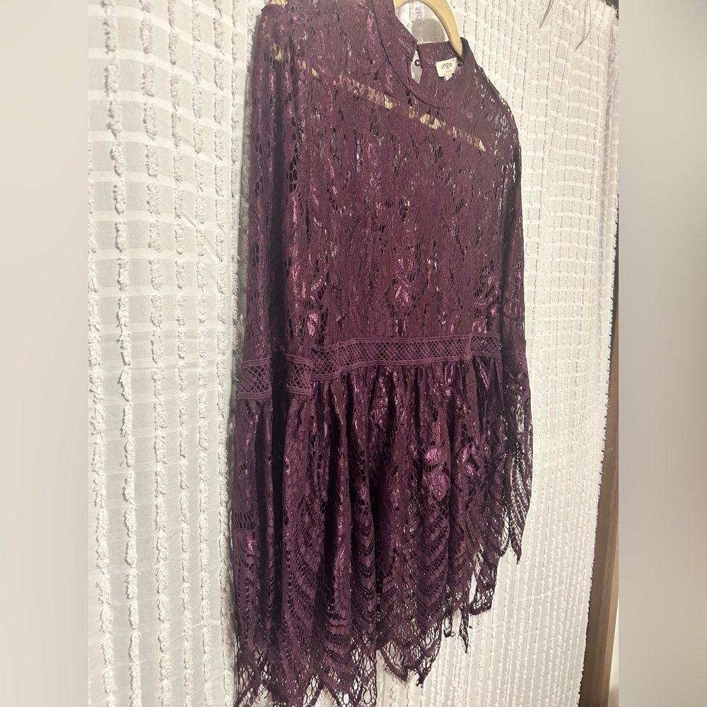 Umgee Women's Small Metallic Purple‎ Lace Bell Sleeve Babydoll Top G1259 - Picture 2 of 11